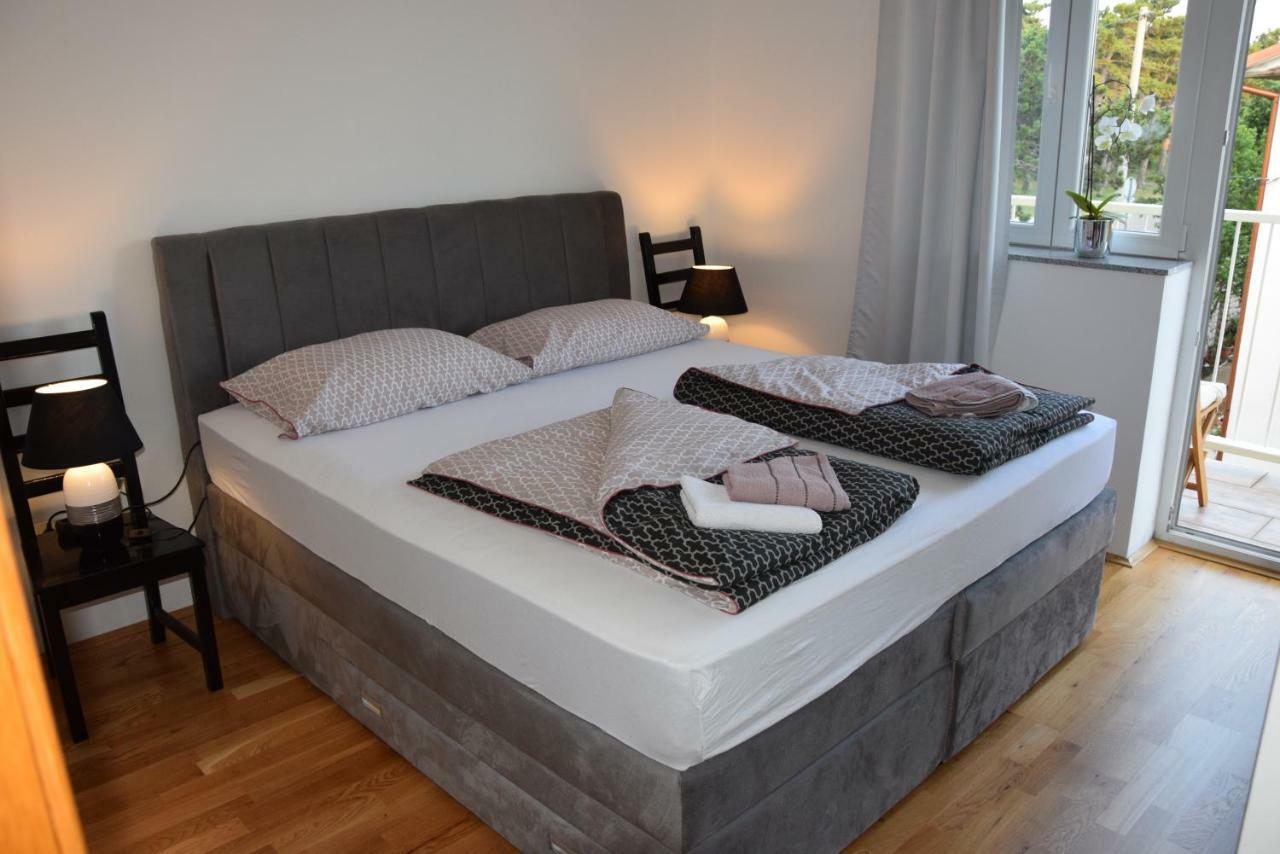 Ferienwohnung App Lu 5 Novi Vinodolski Exterior foto
