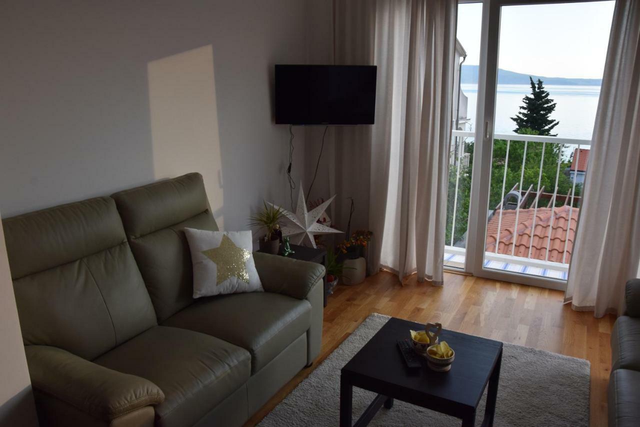 Ferienwohnung App Lu 5 Novi Vinodolski Exterior foto